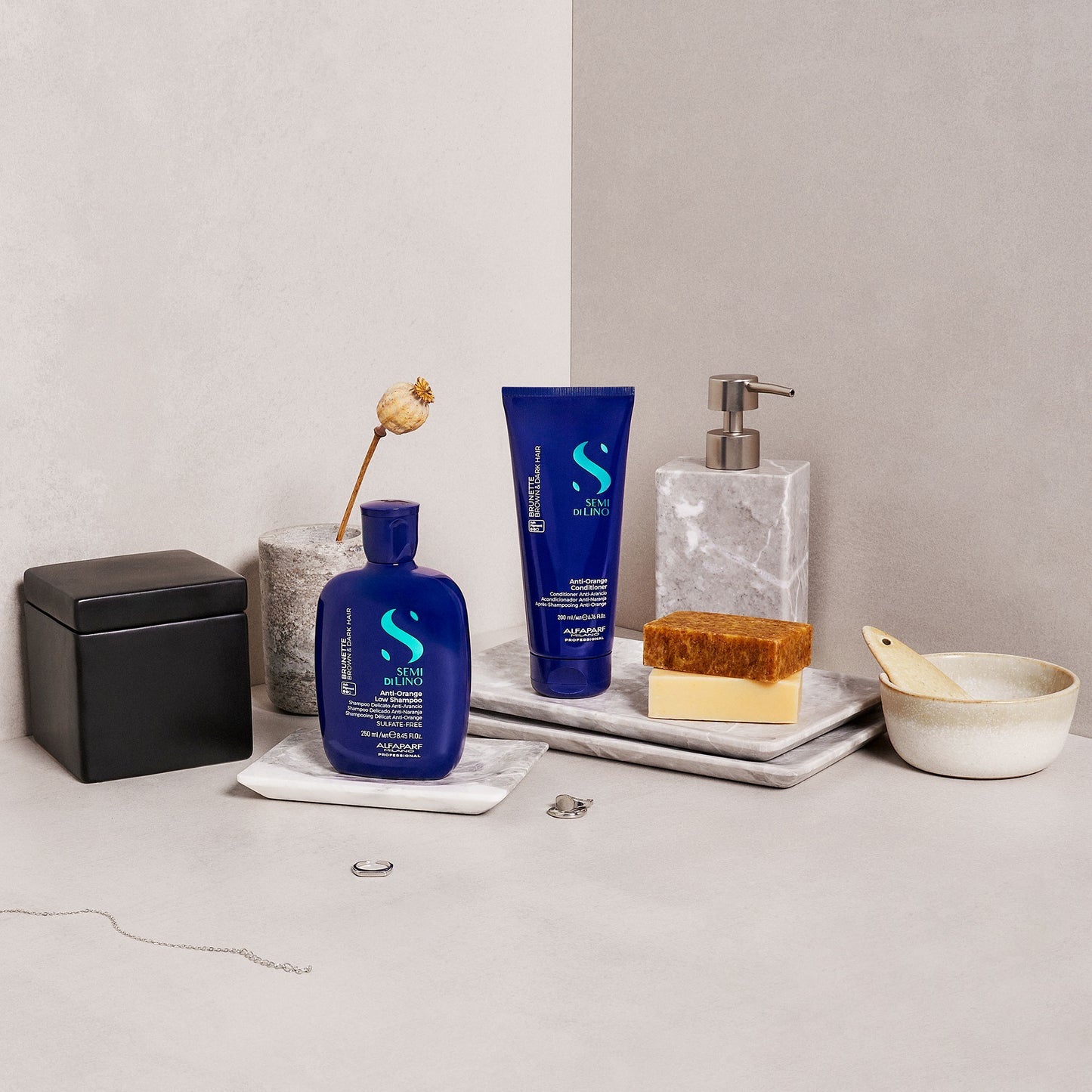 Set Semi di Lino Brunette / Anti-Orange Low Shampoo e Conditioner