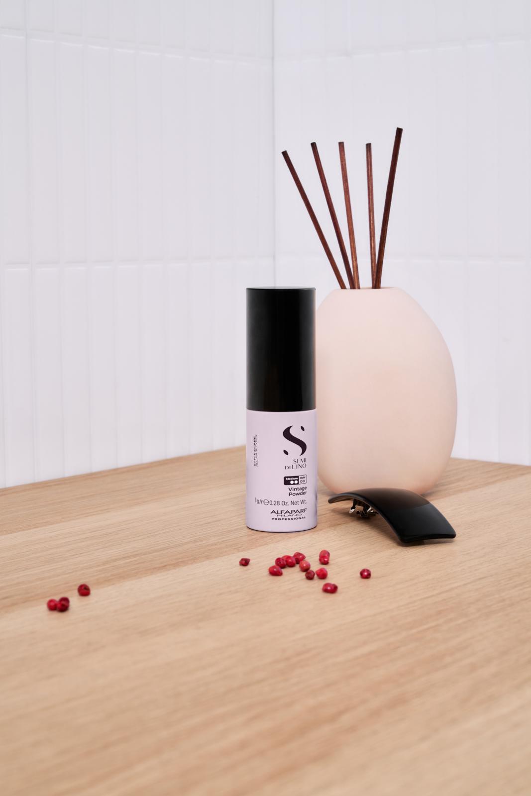 Semi di Lino / Vintage Powder 8g - Polvere texturizzante a tenuta media per tutti i tipi di capelli