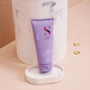 Smoothing Conditioner dall’azione districante, controlla l'effetto crespo, per capelli morbidi e leggeri.

Formula vegan