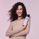 Flexible Mousse 250ml - Mousse modellante. Crea un sostegno elastico, donando flessibilità ai ricci. I capelli risultano definiti, setosi e luminosi. Effetto anti-crespo.
